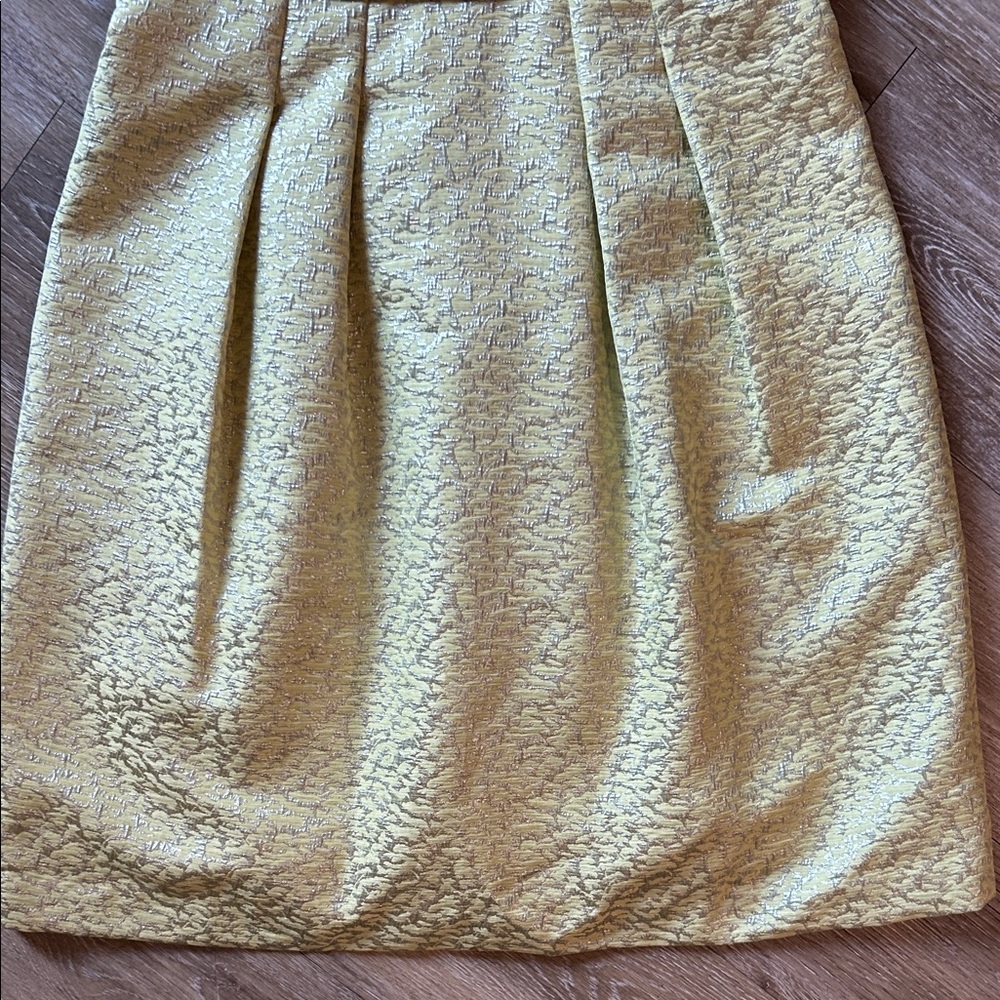 BCBGMaxAzria Strapless brocade cocktail dress - Picture 4 of 12